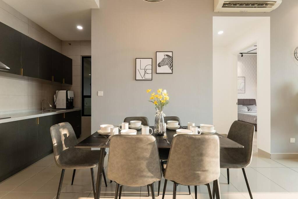 Conezion Residence Putrajaya 3Br6Pax Ioi City Mall Luaran gambar