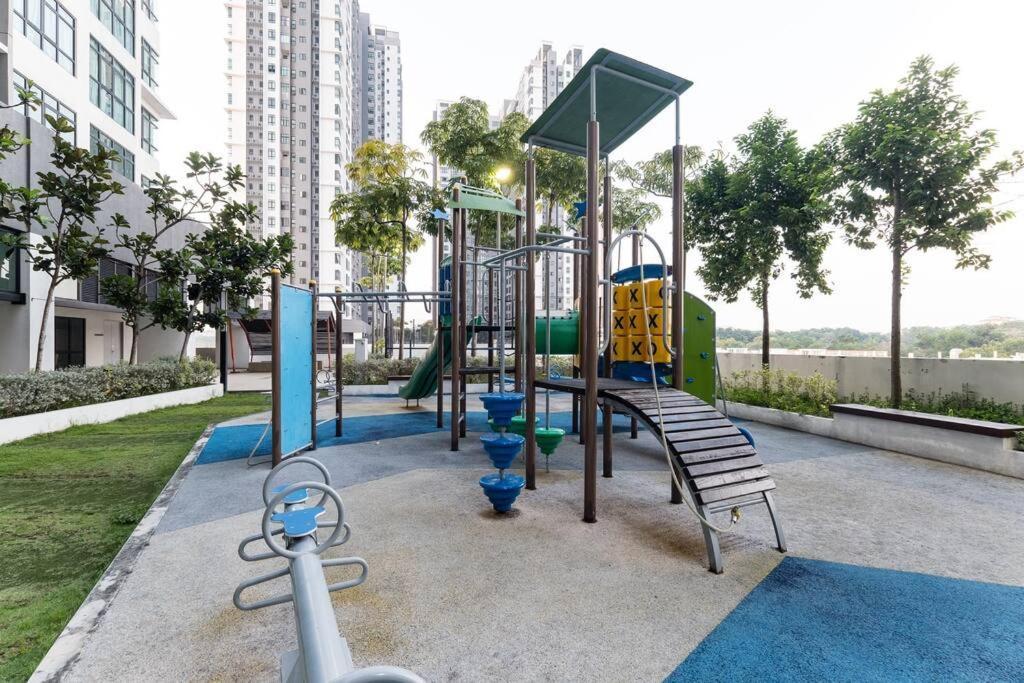 Conezion Residence Putrajaya 3Br6Pax Ioi City Mall Luaran gambar
