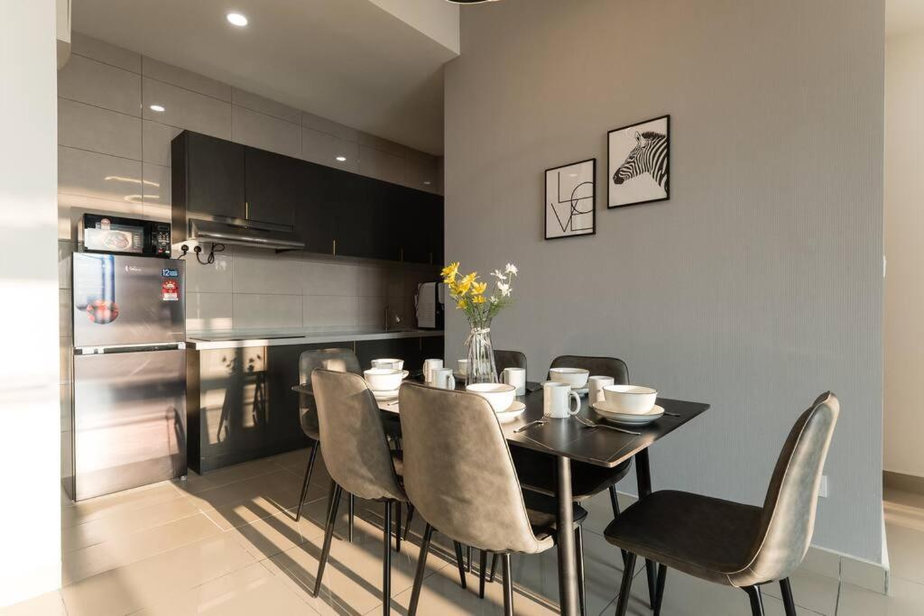 Conezion Residence Putrajaya 3Br6Pax Ioi City Mall Luaran gambar
